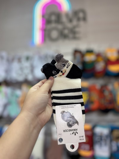 Gatito negro y gris