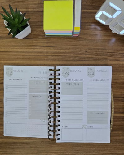 AGENDA DIARIA Hoja verde