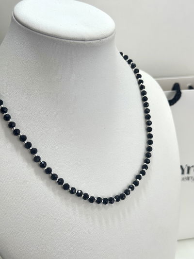 COLLAR INTERCALADA NEGRA PLATA 925