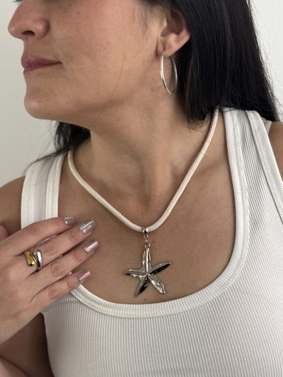 COLLAR SUMMER ACERO BLANCO