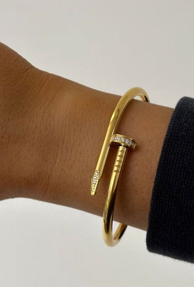 PULSERA CLAVO GOLD ACERO QUIRURGICO