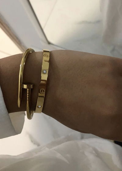 PAR DE PULSERAS GOLD ACERO QUIRURGICO