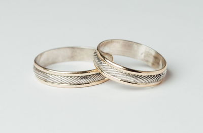 PAR DE ALIANZAS PLATA 925 Y ORO