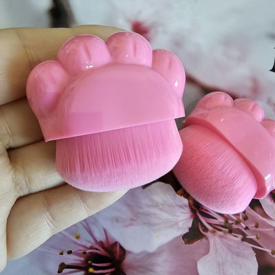 Bledo patita de Gatito