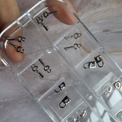 Box de apliques para uñas Candaditos y Llaves