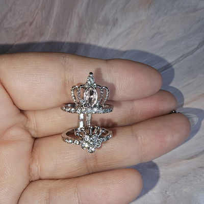 Anillo Corona Plateado con piedra Rosa