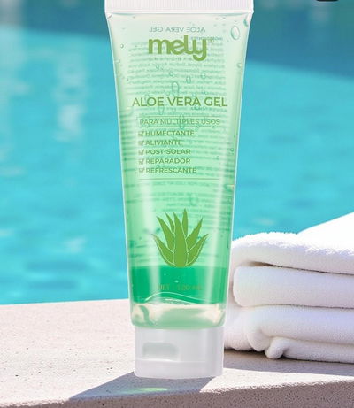 Post solar y multiuso de áloe vera