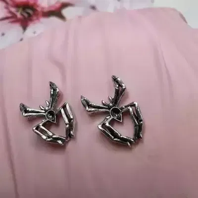 Aplique para uñas - Arañas Plateadas por par