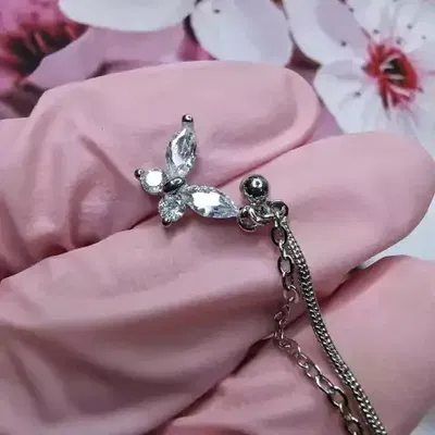 Aplique para uñas - mariposa con cadena deluxe