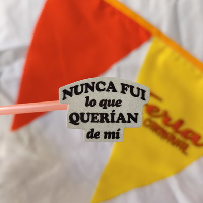Nunca fui lo que querian de mi - Lali | Sticker