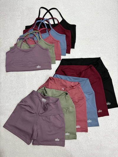 Conjunto Deportivo ALO – Top + Short de Tiro Alto