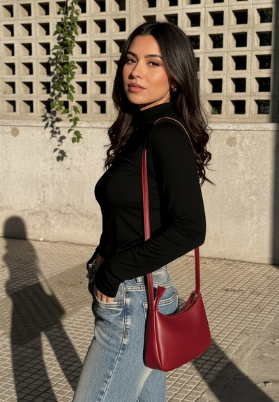 Remera modal soft cuello Perkins mangas larga