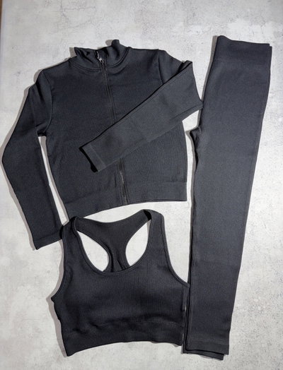 Conjunto morley Deportivo Importado 3 piezas, Calza + Top + Camperita