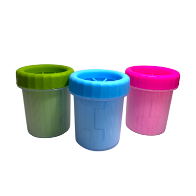 Limpia Patas 🐾 Portátil Mediano con Cepillo de Silicona 