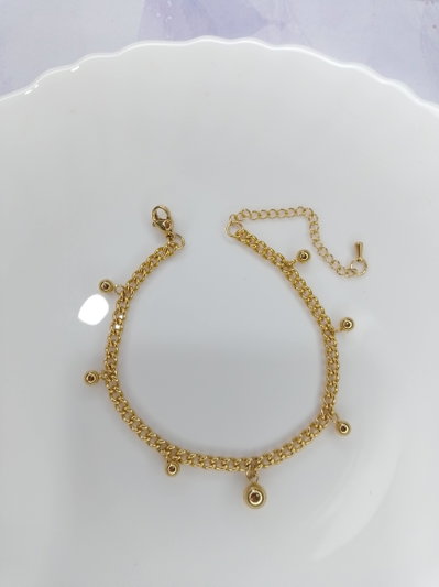 Pulsera con bolitas