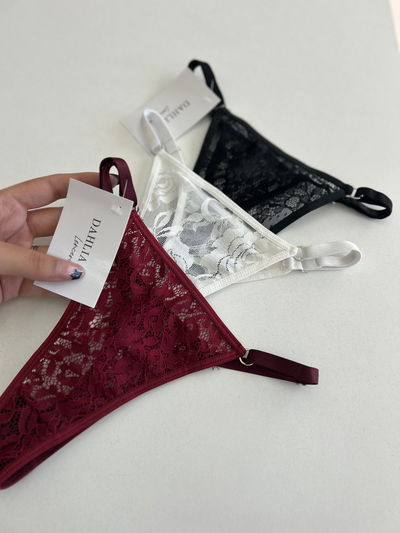 Less regulable encaje