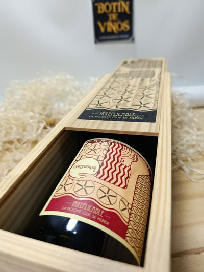 Ver Sacrum | Irreplicable Tinto | 2022 Caja de madera individual