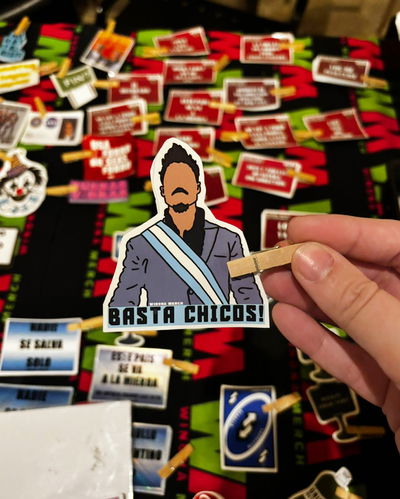 STICKER RICKY FORT BASTA CHICOS