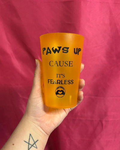 VASO FERIA SWIFTIE: PAWS UP (LADY GAGA) (TAYLOR)
