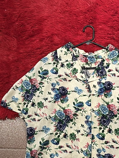 Camisa floral vtg 
