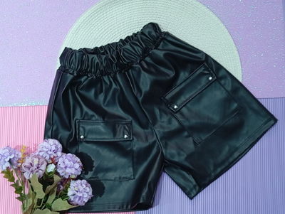 Short Eco Cuero Mora