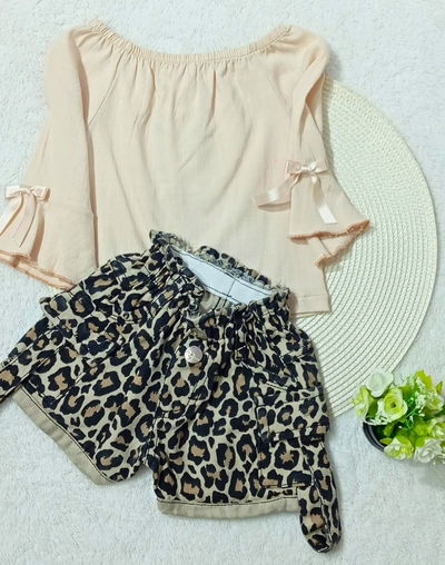 Short jeans print