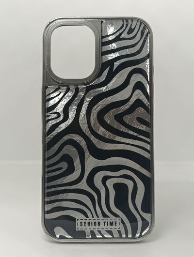iPhone 16 - Animal Print Waves