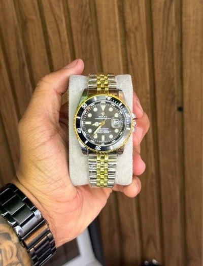 Reloj Rolex Comb Negro Dorado Mod. 241N