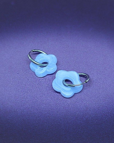 ARGOLLAS PUFFY FLOR TURQUESA ACERO BLANCO