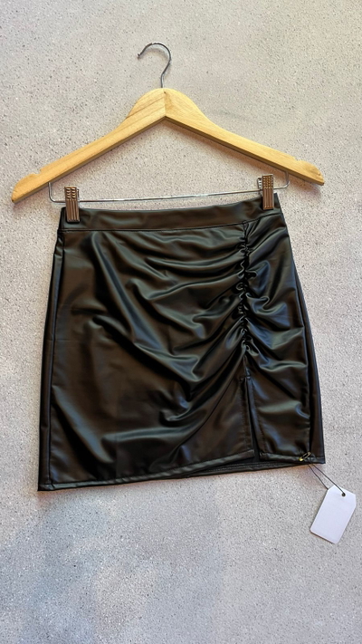 Pollera engomada frunce
