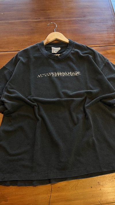 Remera YOUNG