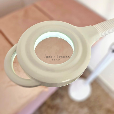 Lupa con Luz LED Fría 5D