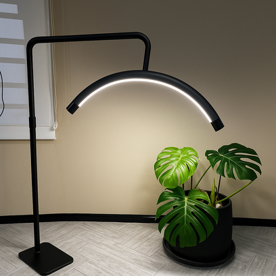 Lámpara LED Media Luna de Pie – Luz Profesional para Estética y Spa