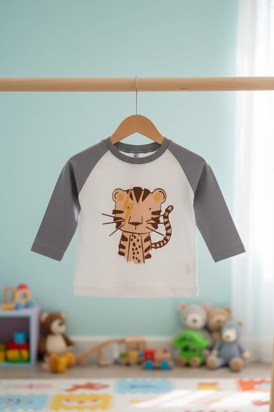 Remera Tiger