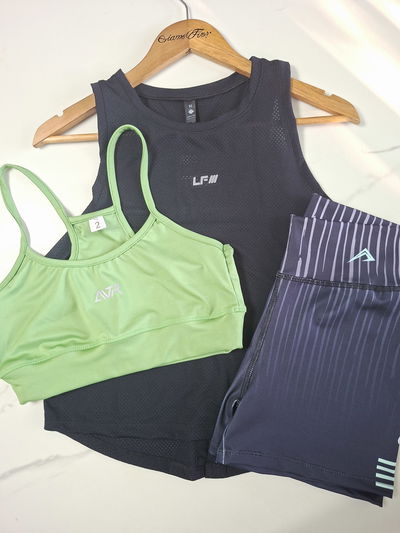 Combo Black pistacho vibes