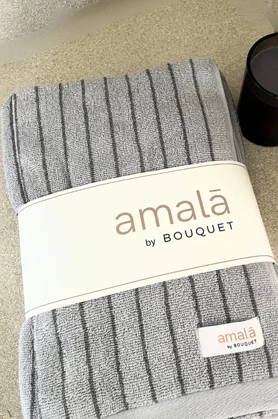 Set de Toalla y Toallón Amalá (Bouquet) 520 grs