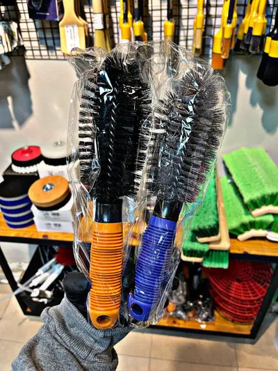 Cepillo Llantas Laffitte Chico