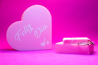 Set Regalo Caja Corazón Organizadora Decorativa Llavero Soporte Portatil y Cajita