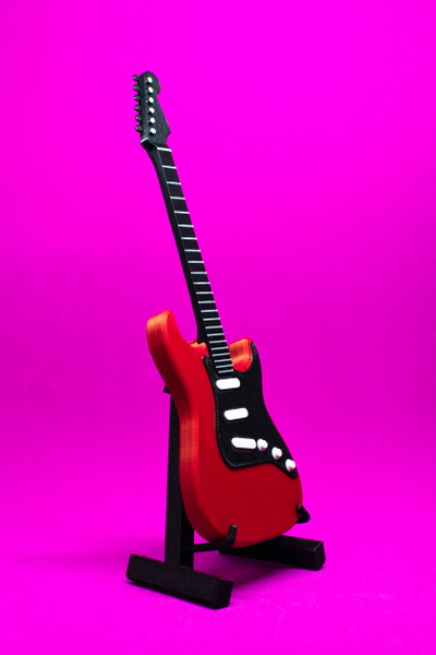 Guitarra Stratocaster 20 cm Figura Coleccionable + Soporte