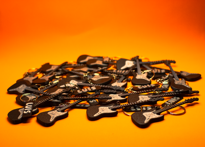 Llaveros Personalizados Temático Bajo Electrico