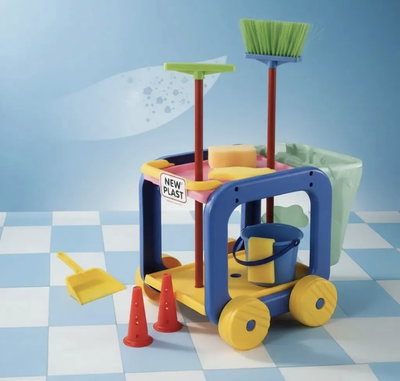 Carrito de limpieza y caminador 