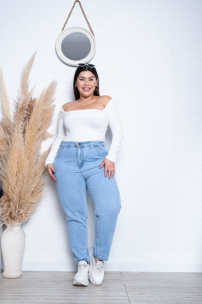 Mom Nevado Liso Rígido