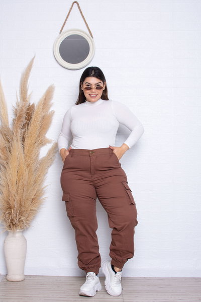 Jogger Gabardina Chocolate Cargo Elastizado