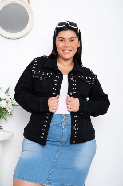 Campera Negra c/Tachas Elastizado