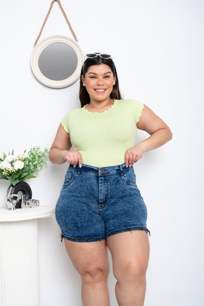 Short Nevado Liso Elastizado 