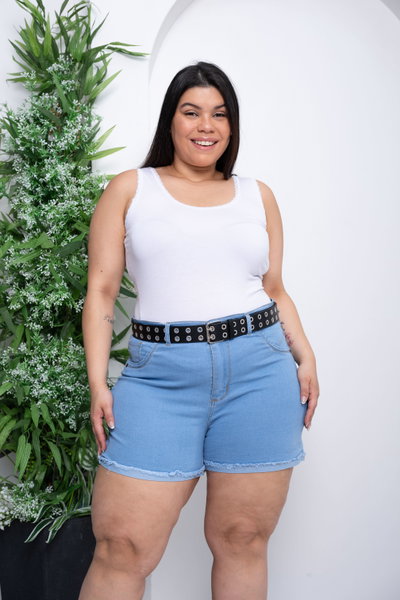 Short Celeste Liso Elastizado 