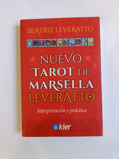 Libro Nuevo Tarot de Marsella Leveratto