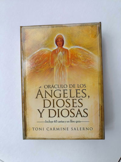 Oráculo de los Ángeles, Dioses y Diosas 