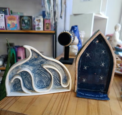 Altar Colgante: Olas-Destellos 