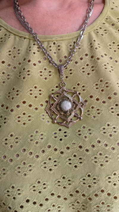 Collar mandala Adularia